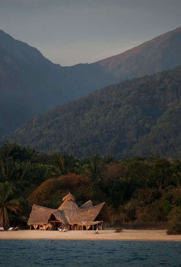 Mahale Mountains Safari – 4‑Day Adventure in Tanzania