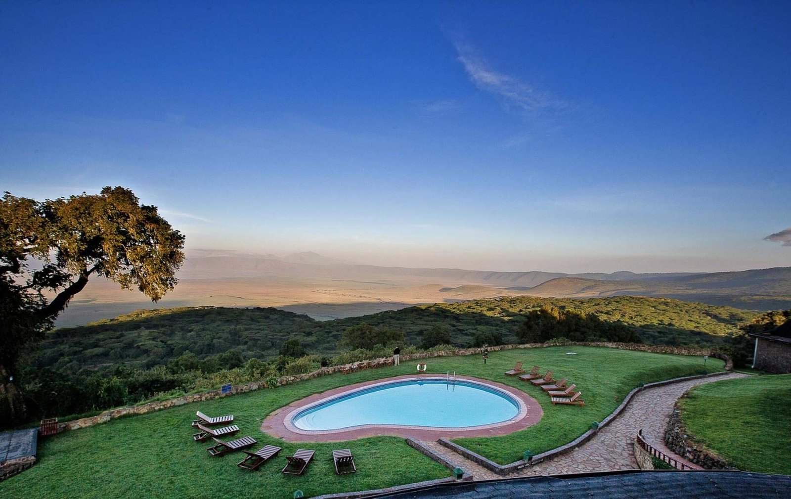 Ngorongoro Sopa Lodge - view 4