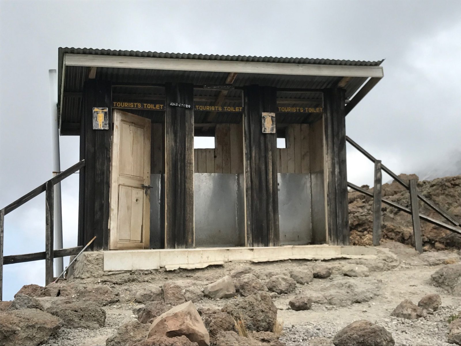 Barafu Camp - view 5