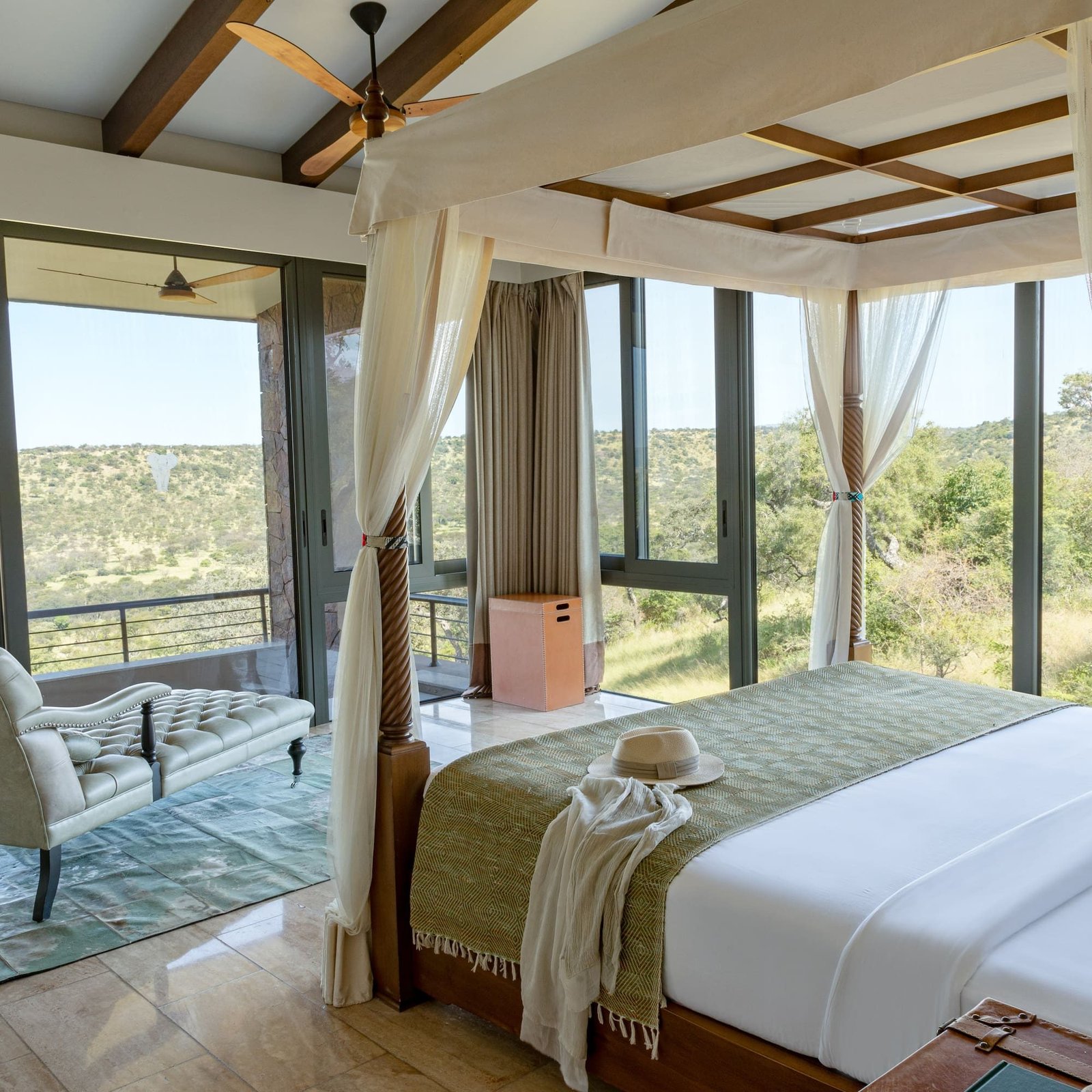 Serengeti Melia Lodge - view 3