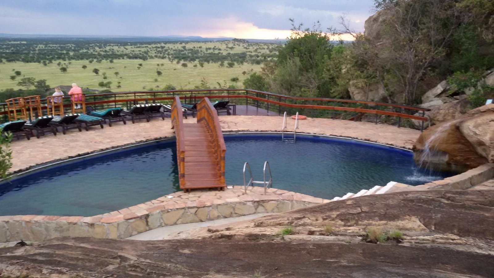Lobo Wildlife Lodge - view 2