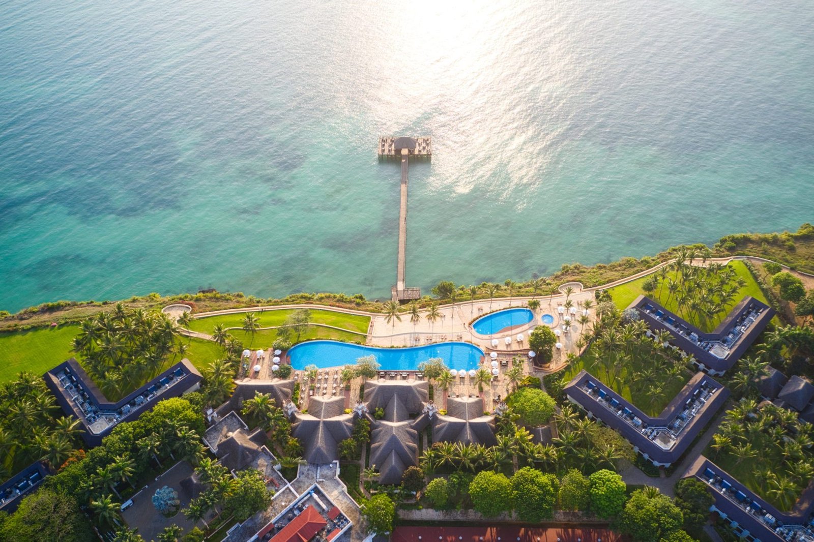 Sea Cliff Resort & Spa - view 3