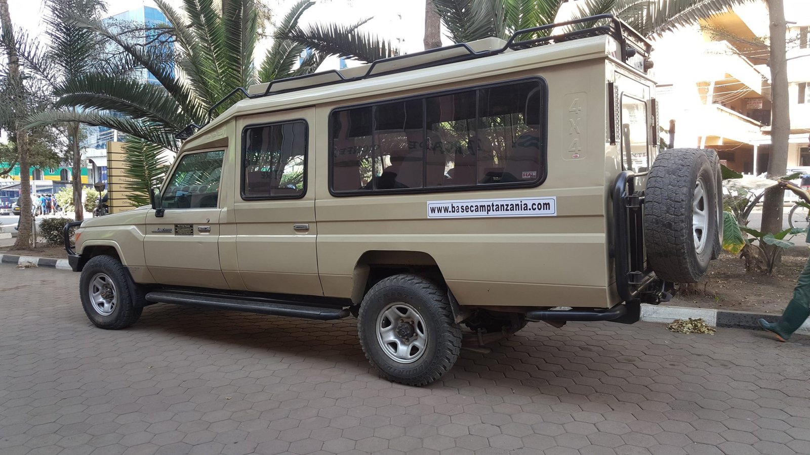 Base Camp - Luxury accommodation in Tanzania