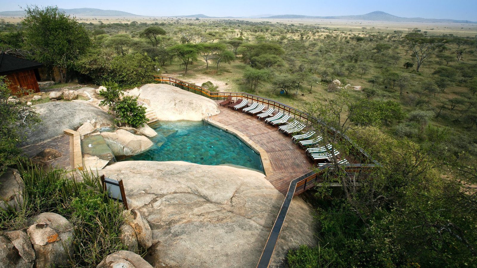 Serengeti Wildlife Lodge - view 4