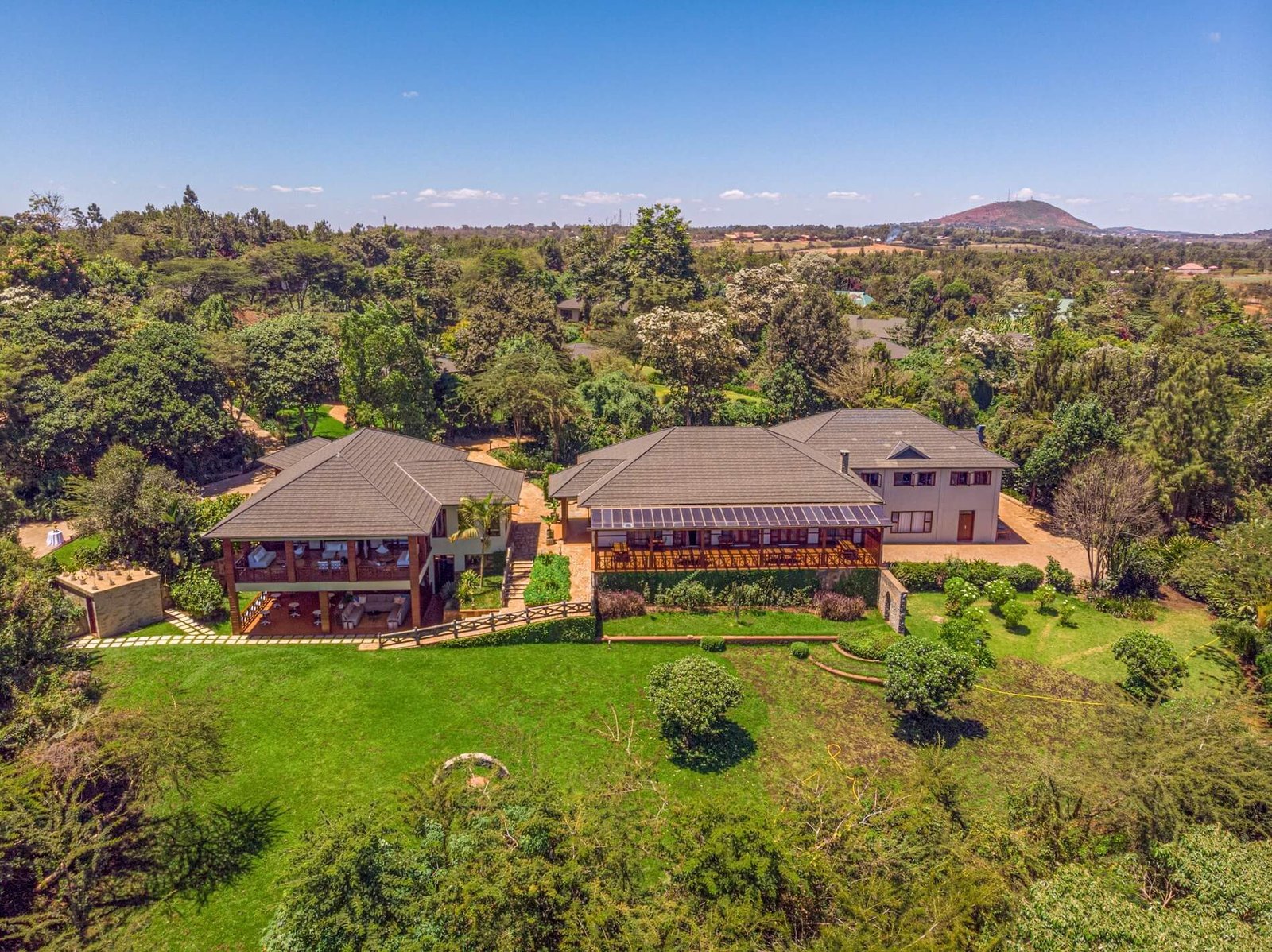 Acacia Farm Lodge - view 2