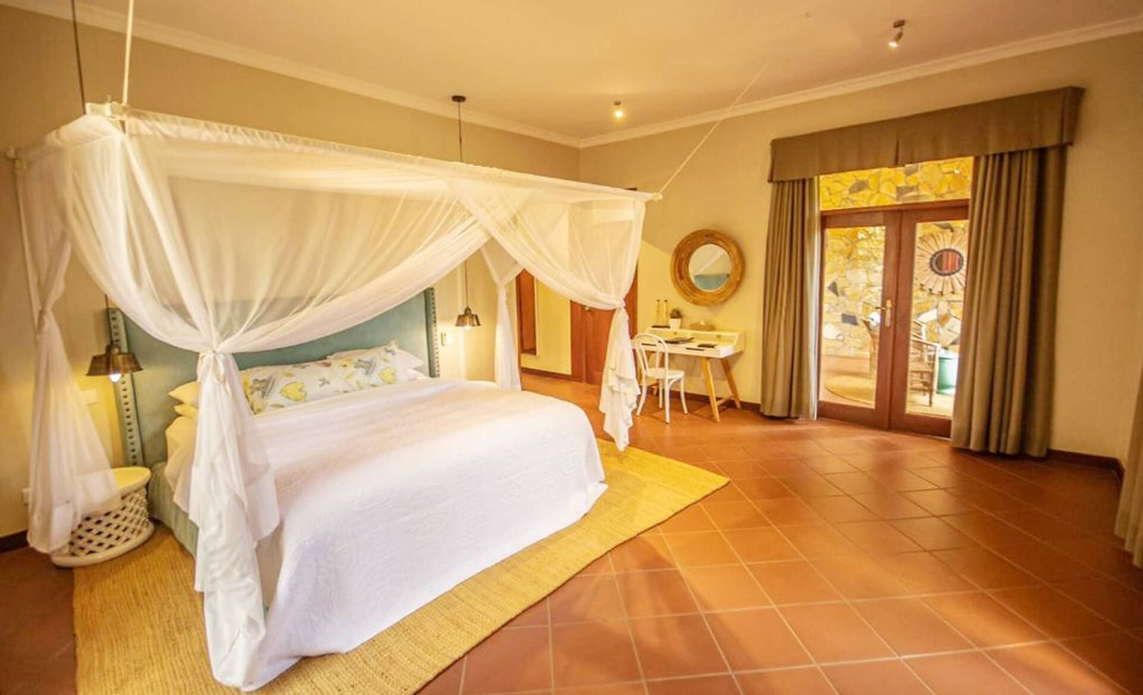 Acacia Farm Lodge - view 5
