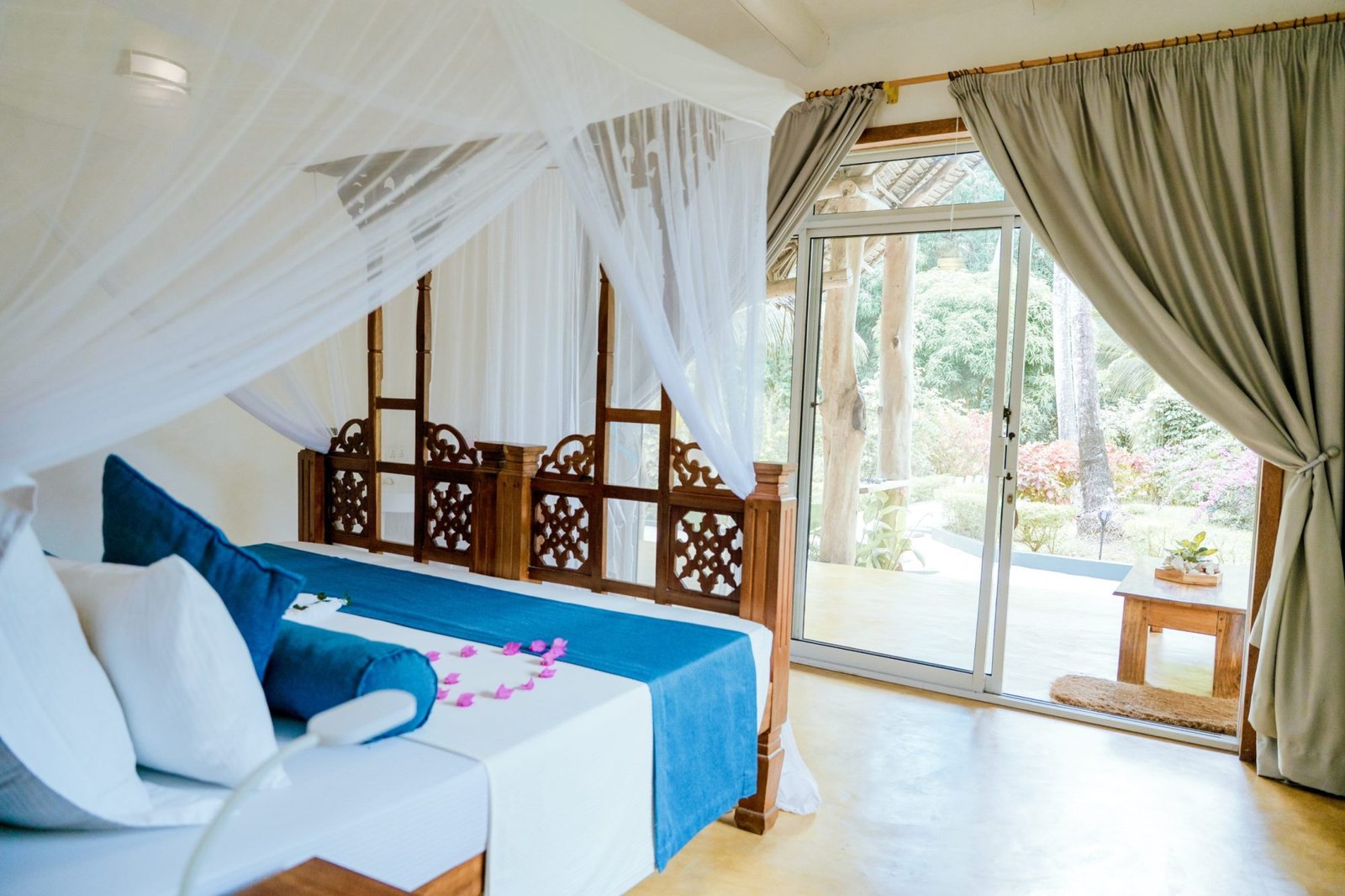 Mafia Kivulini Lodge - view 3
